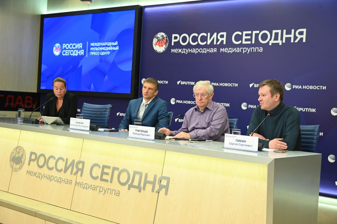 Leonid M. Grigoryev took part in a round table discussion of the media group “Russia Today”